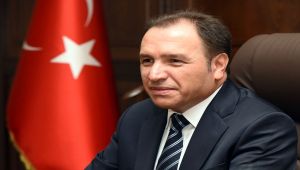 AKÜ Rektörü: 