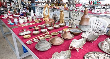 'Antika Pazarı' geçmişe götürüyor