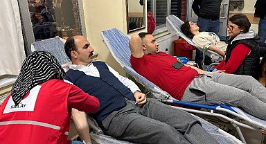 Başkan Altay herkesi kan bağışı yapmaya davet etti