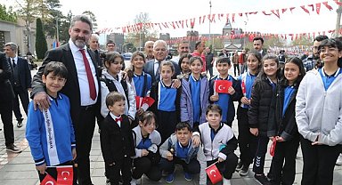 Başkan Büyükkılıç, çocukların 23 Nisan coşkusuna ortak oldu