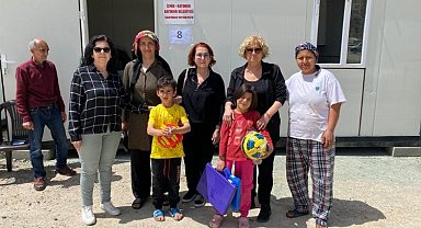 Başkan Ergün'den Osmaniye'de konteyner kente ziyaret