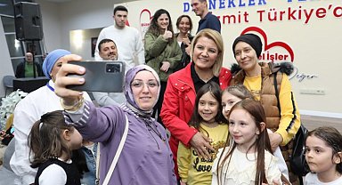 Başkan Hürriyet, genç yüzücüleri ve ailelerini iftarda ağırladı