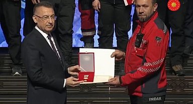 İndak'a büyük onur