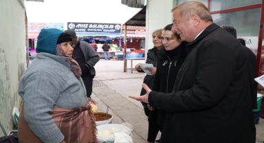 İYİ Parti Milletvekili Adayı Pazarcı Esnafının Yanında