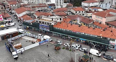 Konya Ereğli Kent Meydanı'nda cepheler iyileşiyor