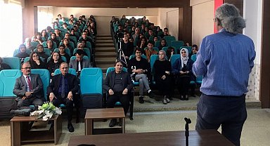 Konya Selçuklu'da okur-yazar buluşmaları sürüyor
