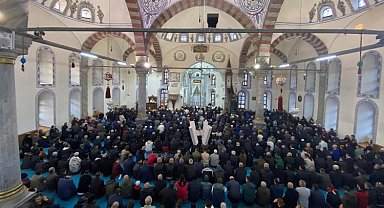 Kütahya Ulu Cami'de bayramlaştı