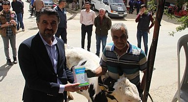 Sarıgöllü hayvan üreticilerine antiparaziter preparat desteği