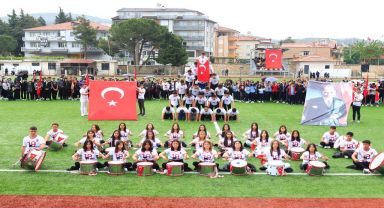19 Mayıs 1919'da Atatürk'ün Samsun'a gelişinin yıl dönümü Tavas'ta kutlandı.