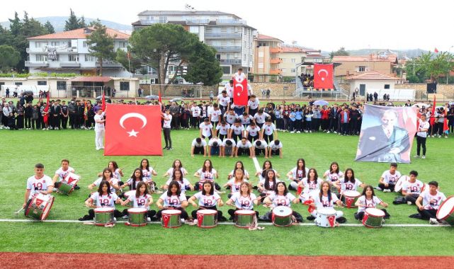 19 Mayıs 1919'da Atatürk'ün Samsun'a gelişinin yıl dönümü Tavas'ta kutlandı.