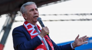 Ankara Büyükşehir Belediye Başkanı Mansur Yavaş, Kemal Kılıçdaroğlu ile birlikte Antalya'da miting düzenledi.