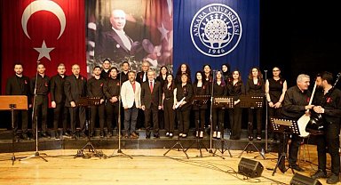 Ankara Üniversitesi'nde afetzede illerin türküleri yankılandı