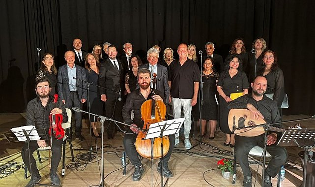 Antalya Muratpaşa'da müzik şöleni