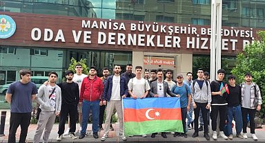 Azerbaycanlı öğrenciler Kula'da buluştu