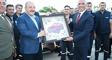 Bakan Varank'tan Marmarabirlik'e ziyaret... Asa'nın hediyesi 'Togg karosu' oldu