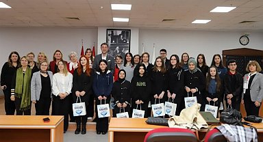 Bandırma'da 'mutlu kadın, mutlu toplum' ödüllendirdi