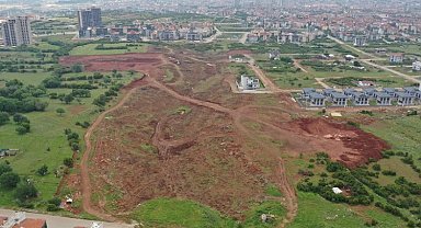 Başkan'dan çifte müjde: Türkiye'de parmakla gösterilecek