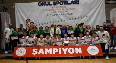 Basketbol Küçükler Yarı Final Müsabakaları Afyonkarahisar'da Yapıldı