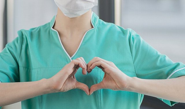 Bin kişiye 2,4 hemşire düşüyor!