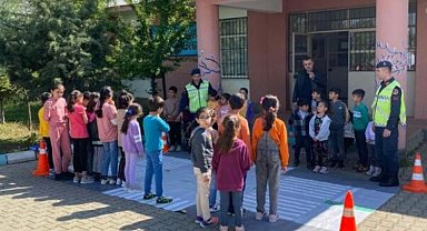 Bingöl'de Jandarma'dan 'hayat kurtaran' seminer