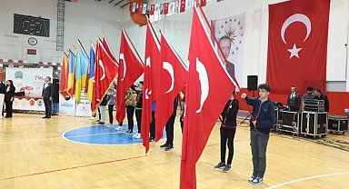 Dilovası'nda 19 Mayıs coşkusu