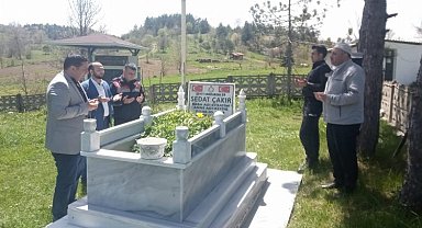 Doğum gününde şehit olan Sedat Çakır mezarı başında anıldı