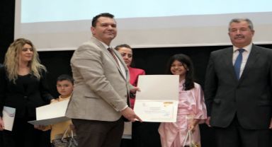 Eskişehirli Öğrenciler Ulusal ve Uluslararası Yarışmalarda Baştan Çıkarıcı Başarılara İmza Attı ve Ödüllendirildi!