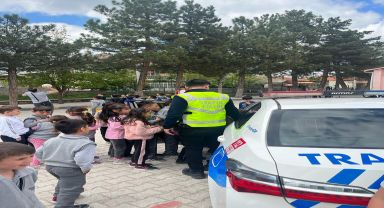 Fatih İlkokulu'nda Trafik Haftası Etkinliği Gerçekleştirildi