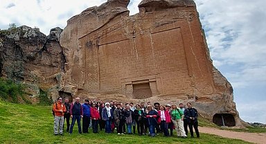 Fotoğrafçılar doğa ve tarihle bütünleştiler