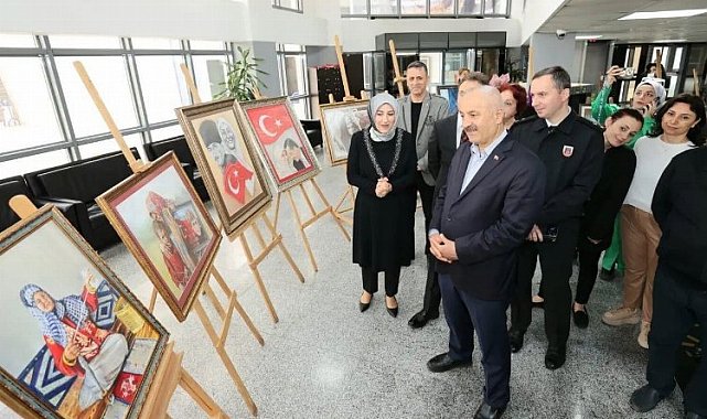 Gebze'de 'İyi ki Annemsin' sergisi