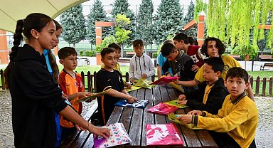 Genç muhabir adayları kitap yazacak