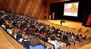 Gençlik Buluşmaları'nda Gri Koç rüzgarı