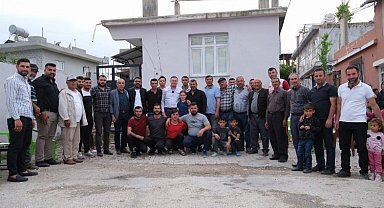 Hatay'da afet sonrası yapılanları yerinde anlatıyor