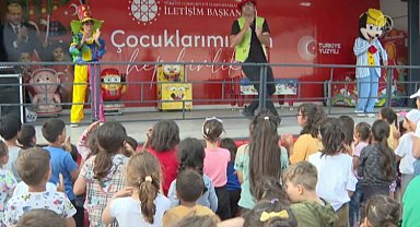 İskenderunlu afetzede çocuklar 'İletişim'le sevindi