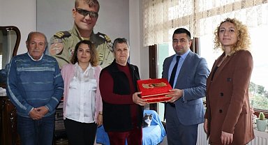 İzmit Belediyesi, şehit annelerini unutmadı