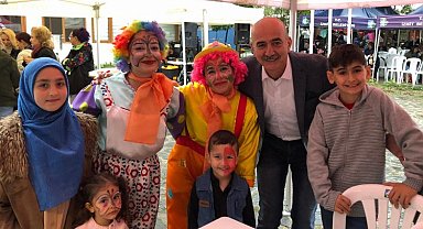 İzmit'te depremzede minikler için 'Çocuklar Gülsün' etkinliği