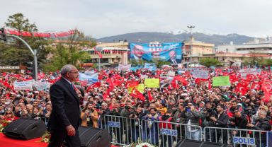Kemal Kılıçdaroğlu, Erzincan'da Fabrikaların ve Esnafın Durumuna İlişkin Konuştu