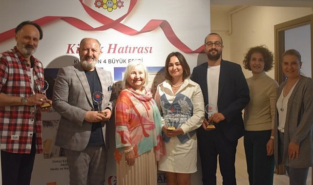 Kitvak'tan moda tasarımcılarına teşekkür