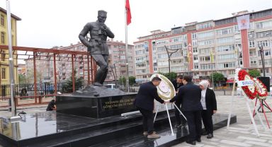 Kütahya'da Hemşireler Günü Çelenk Sunma Töreni Gerçekleştirildi