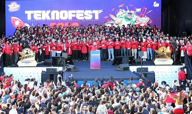 Milyonlar TEKNOFEST'te bulutşu
