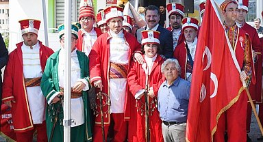 Özel gereksinimli bireyler, Büyükşehir'de emin ellerde