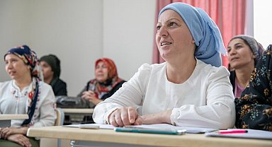 Umutlu kadınların okuma azmi