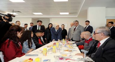Vali Yiğitbaşı, Yaşlılarımızla Buluştu!