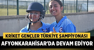 Afyonkarahisar'da Kriket Gençler Türkiye Şampiyonası devam ediyor!