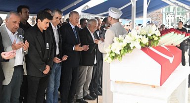 Gazeteci yazar Mehmet Barlas son yolculuğuna uğurlandı