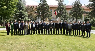 KAYMEK'ten terapi sergisi