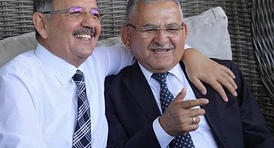 Mehmet Özhaseki'ye Büyükkılıç'tan tebrik