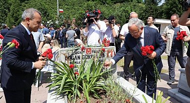 Ordu protokolü şehitlikte
