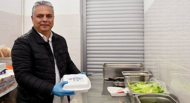 810 öğrencinin bir öğünü Muratpaşa'dan