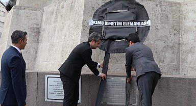 Bakanlık müfettişlerinden siyah çelenk!